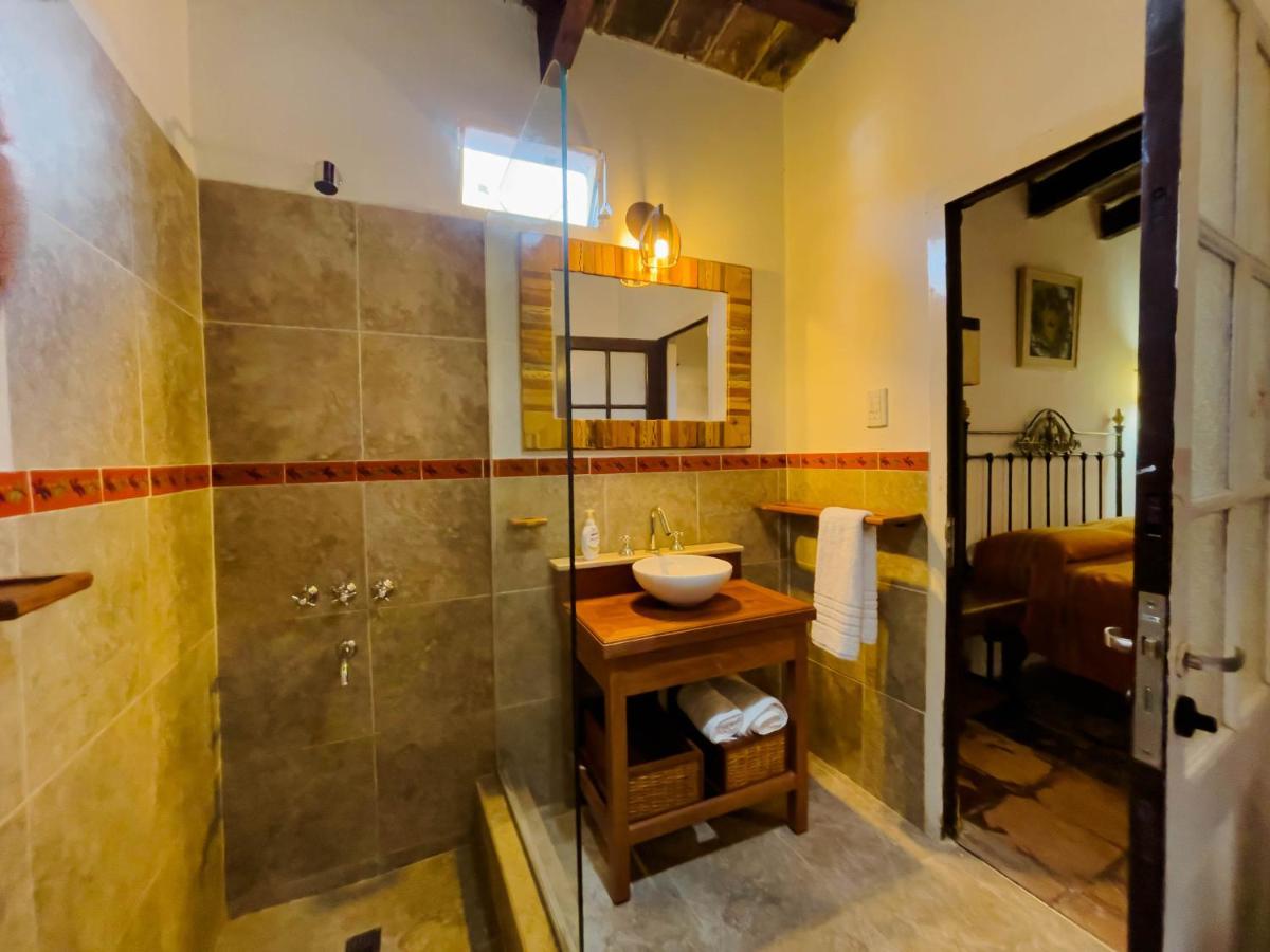 Hotel La Casona De Moldes à Coronel Moldes Extérieur photo